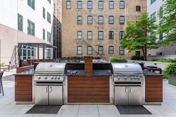 Quaint courtyard with bbq area